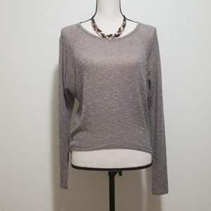 Knitted long sleeved top